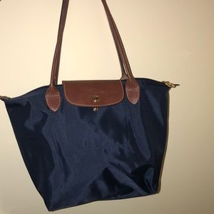 Navy/dark blue medium size longchamp bag